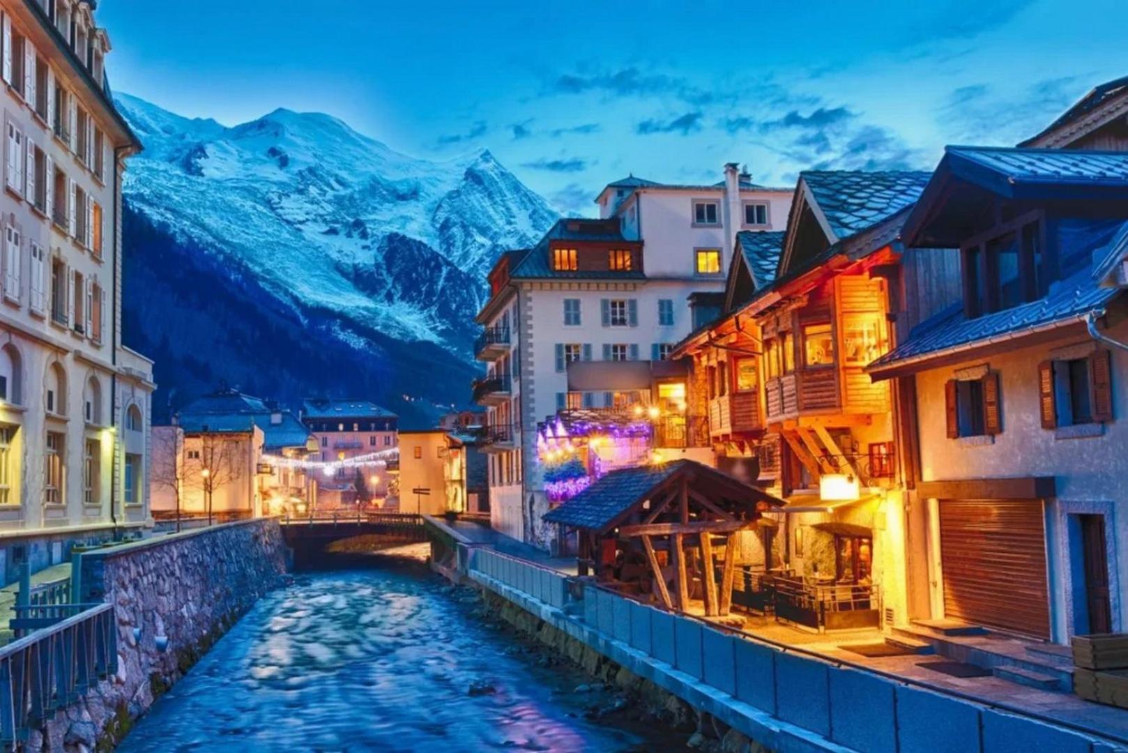 Apartment Le Pied Du Brevent - Walk To Ski Lift, Chamonix Getaway Exterior photo